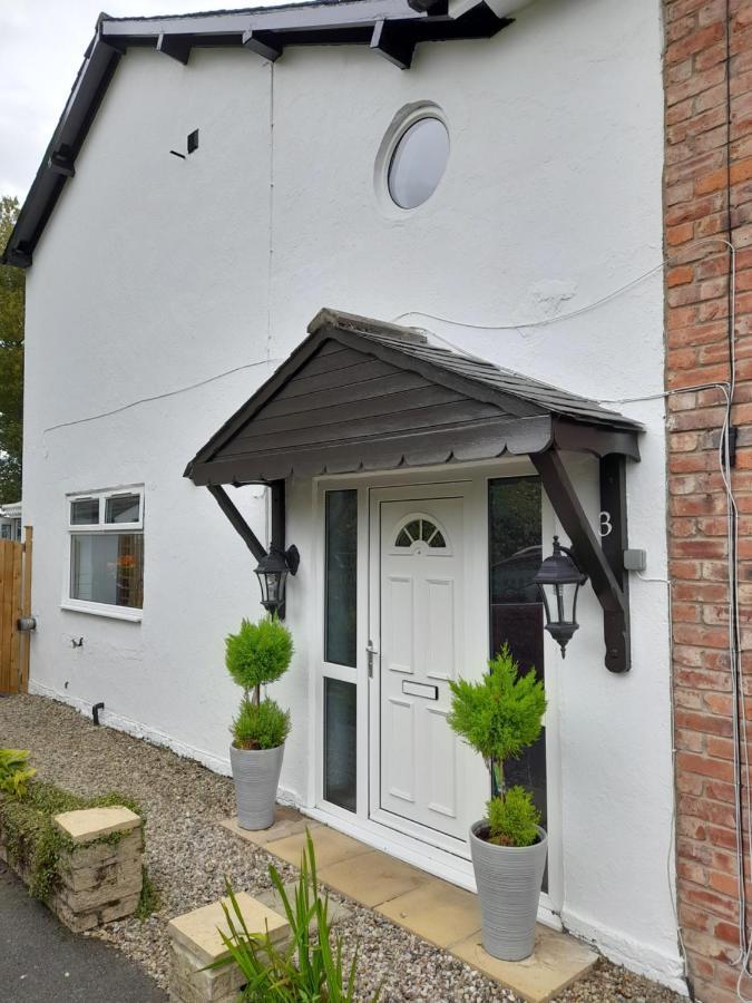 3 Brookside House Villa Pickering Exterior foto